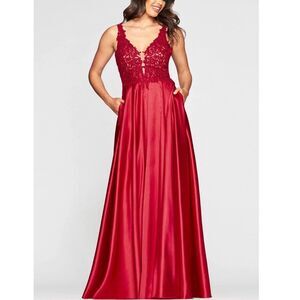 Faviana Red Satin Lace Bodice Gown Maxi‎ Formal Dress Size 20W